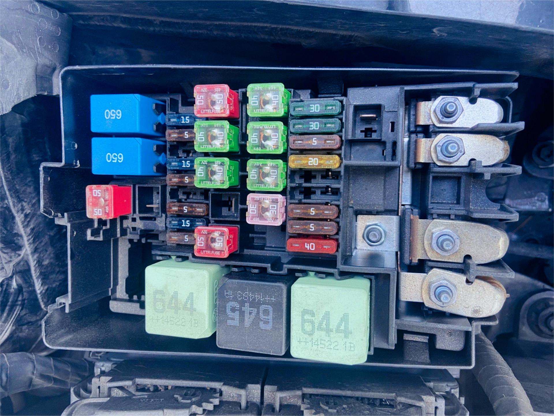 2013 vw passat fuse box diagram